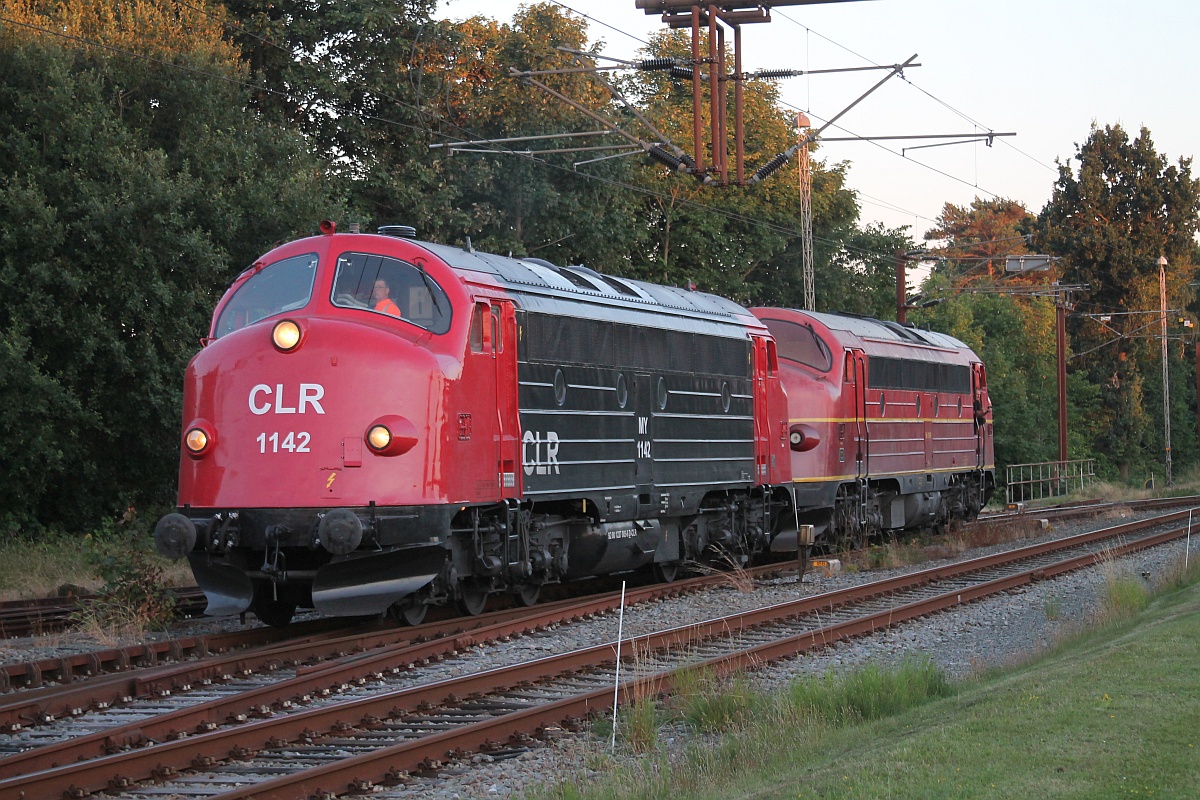 CLR MY 1142(227 005-6) Altmark 1149(227 008-0) auf Rangierfahrt zum Zementexpress nach Deuna. Padborg 05.08.2020