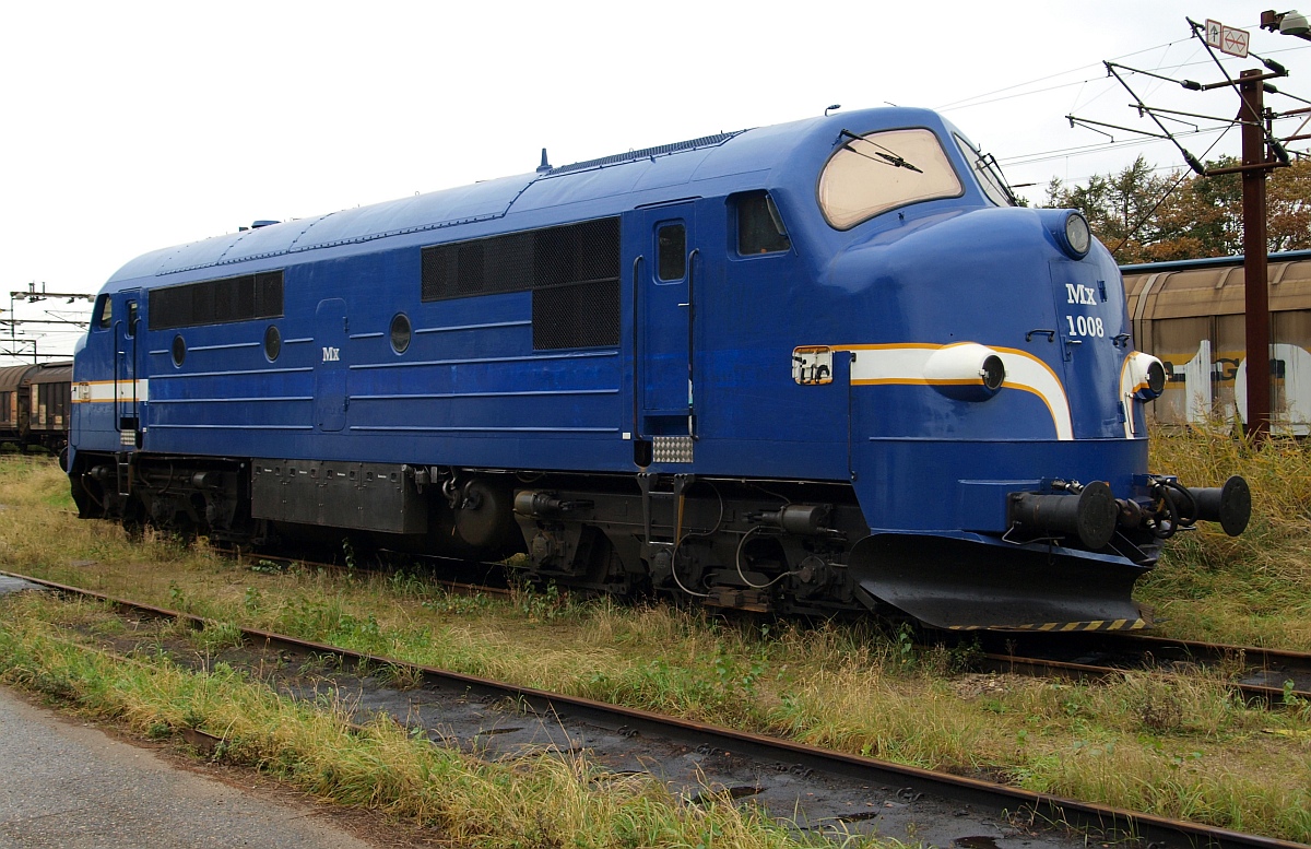 Contec NOHAB MX 1008 konnte am 21.10.2011 in Padborg fotografiert werden, sie stand fotografenfreundlich abgestellt im Bereich der Contec-Werkstatt(frei zugängliches Gelände).(üaVinG)