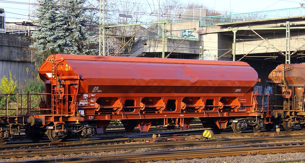 D-DB 31 80 0821 382-5 Gattung Tads-y 957 Hamburg-Harburg 10.12.2015