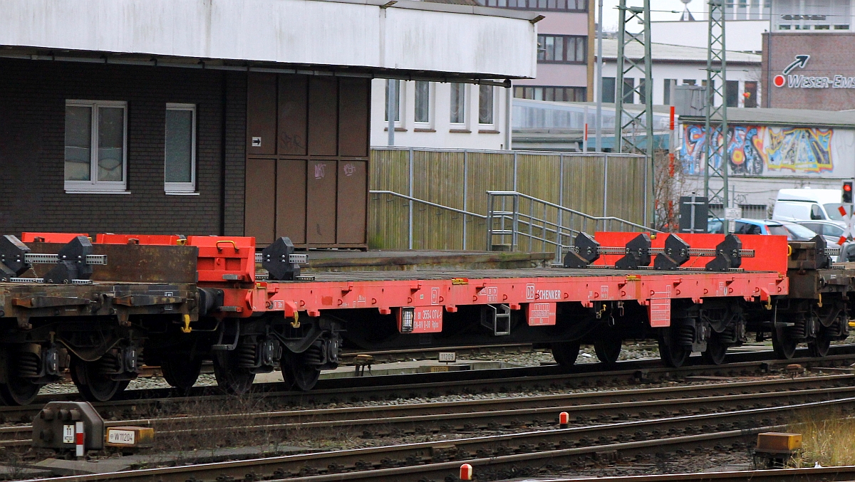 D-DB 31 80 3554 074-5 Gattung Rglns673 vierachsiger Drehgestell Flachwagen Brmeen Hbf 29.01.2016