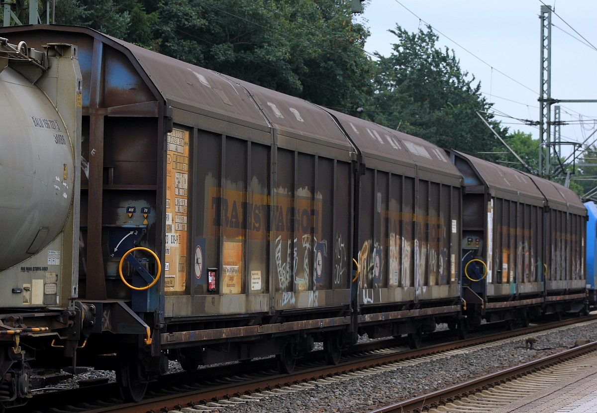 D-TWA 23 80 4223 025-6 der Gattung Laaiims Schiebewand-Doppeöwageneinheit. Jübek 18.08.2017