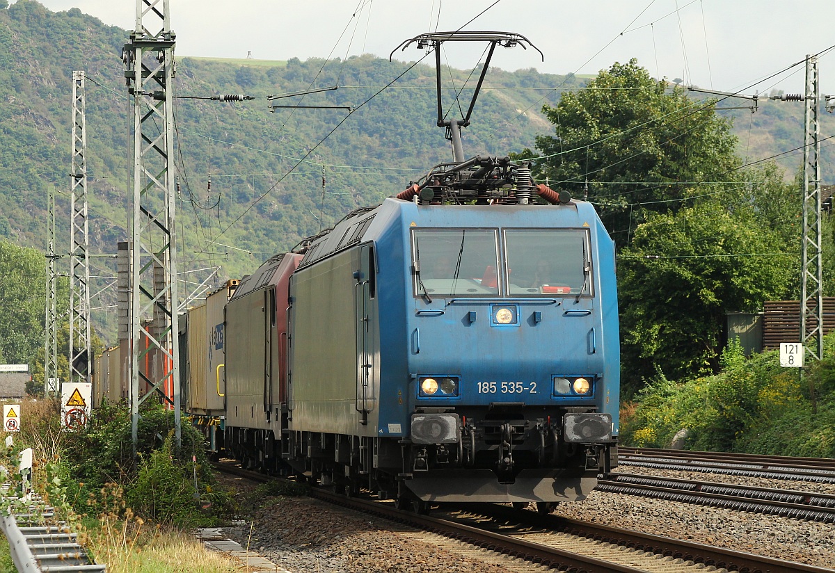 Das Crossrail-Doppel 185 535-2 und 599-8 musste ebenfalls bei Boppard/Fellen wegen einer Überholung warten. 12.09.2013