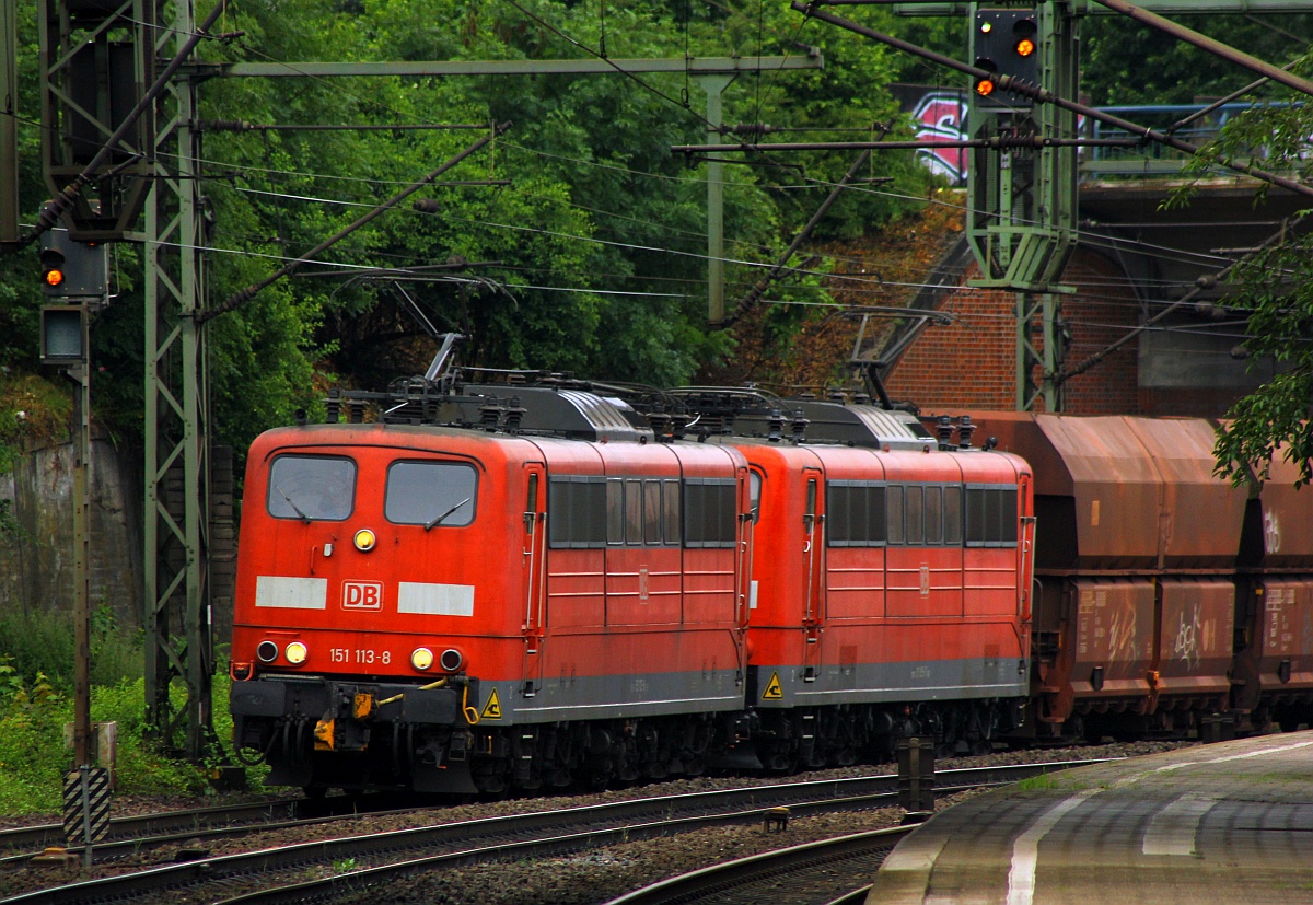 DB 151 113-8 und 095-7 Harburg 02.07.2016