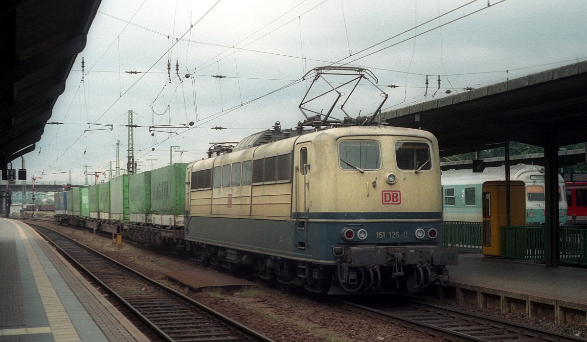 DB 151 126-0 Gieen Hbf 02.08.1998 (D.S)