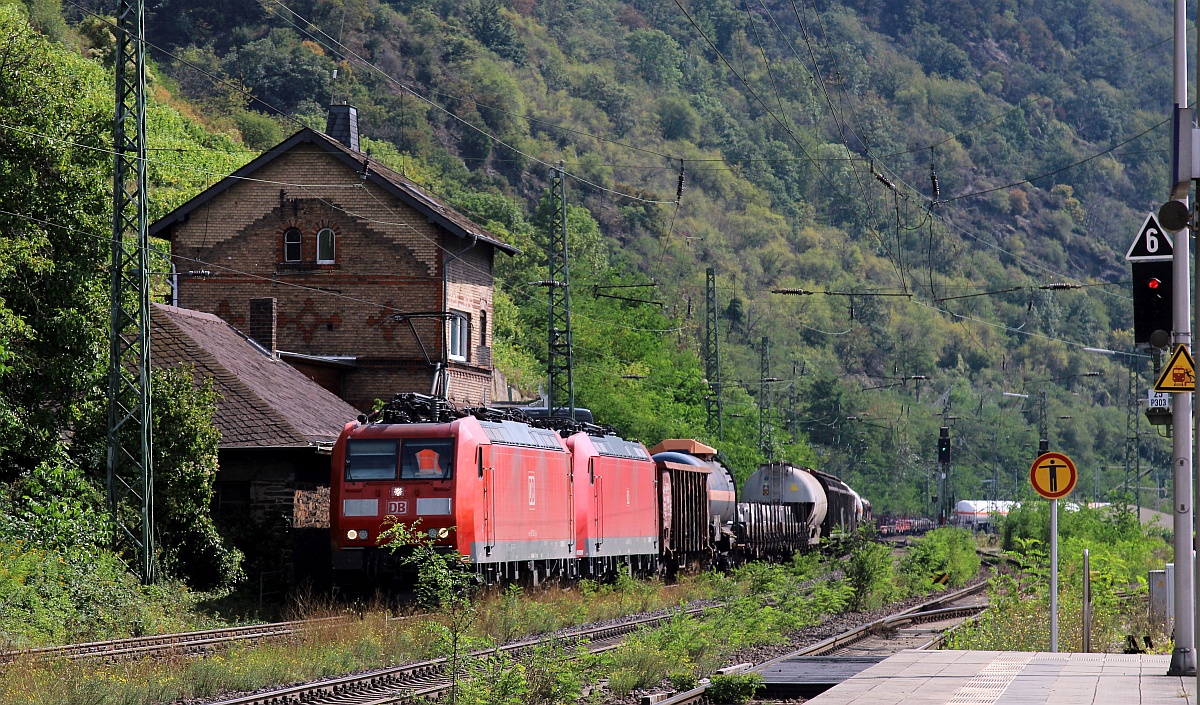 DB 185 021-1 und 017-1 mit Mischer. Kaub am Rhein 14.09.2021