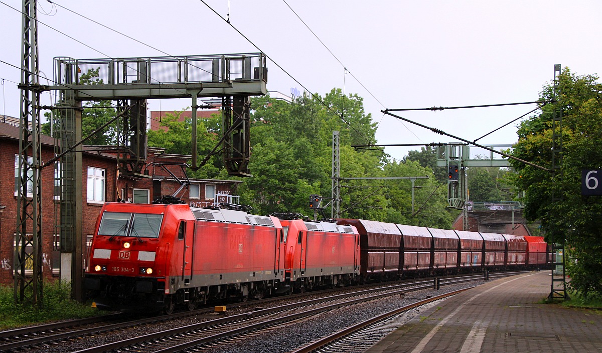 DB 185 304-3 und 298-7 mit Kohlependel, HH-Harburg 28.05.2022