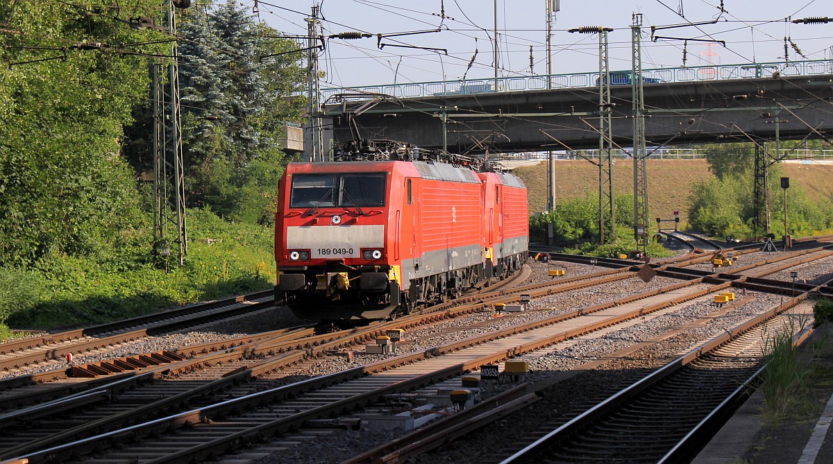 DB 189 049-0, REV/XAL/05.07.12, Verl/AM/05.07.20 und 189 029-2, REV/XAL/23.12.11, Hamburg-Harburg 27.06.2020