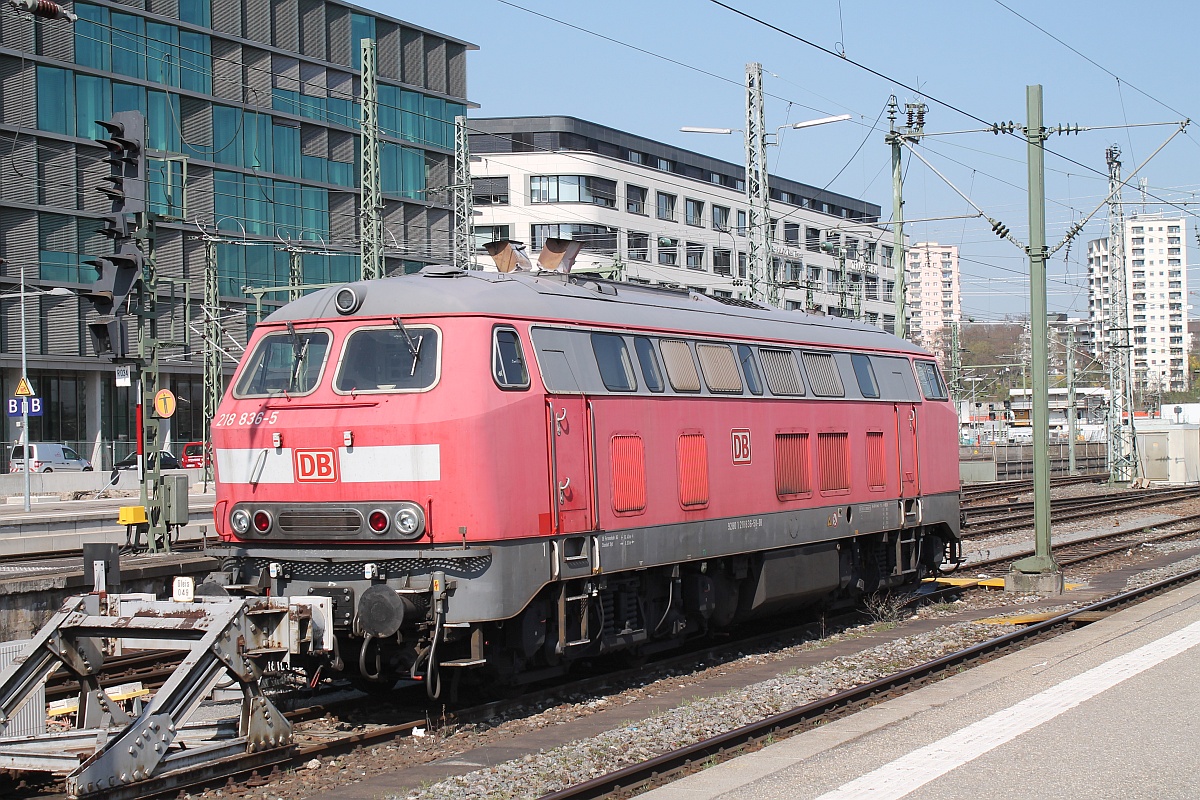 DB 218 836-5 (DB FV Sylt) Stuttgart Hbf 28.03.2017