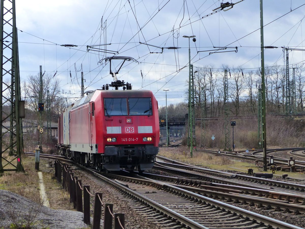 DB Cargo loc 145 014-7 Rangierbahnhof Kln-Kalk Nord 08-03-2018. 

DB Cargo loc 145 014-7 rangeerstation Keulen-Kalk Nord 08-03-2018.