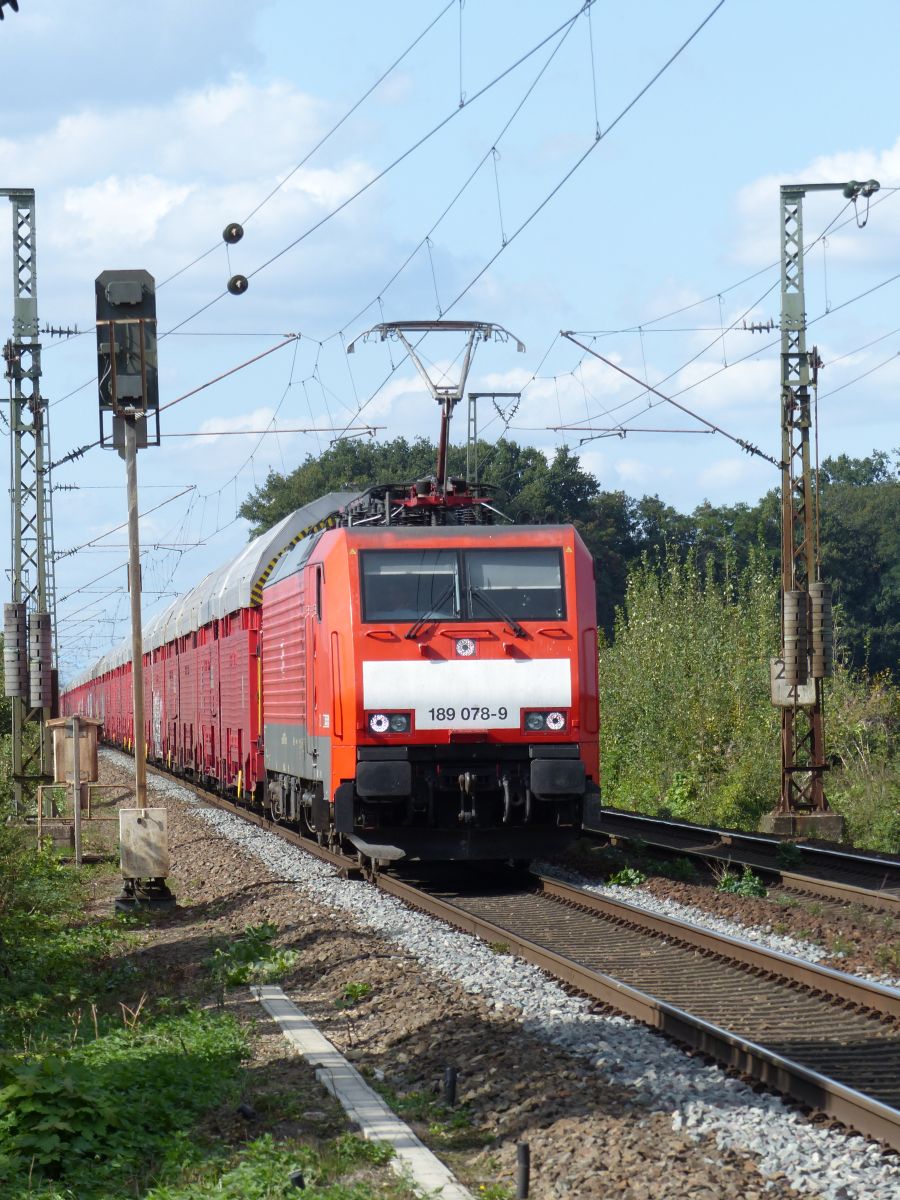 DB Cargo Lok 189 078-9 bij Bahnübergang Devesstraße, Salzbergen 13-09-2018.

DB Cargo loc 189 078-9 bij overweg Devesstraße, Salzbergen 13-09-2018.