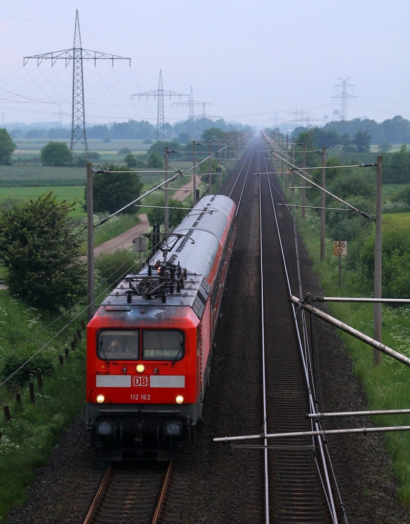 DB Regio 112 162-3 mit der RB 21593(AF-AR), Lürschau 25.05.2014