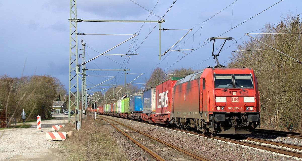 DBCSC 185 335-4 mit nem Sonntags-KLV fen Süden aufgenommen in Owschlag am 05.03.2023