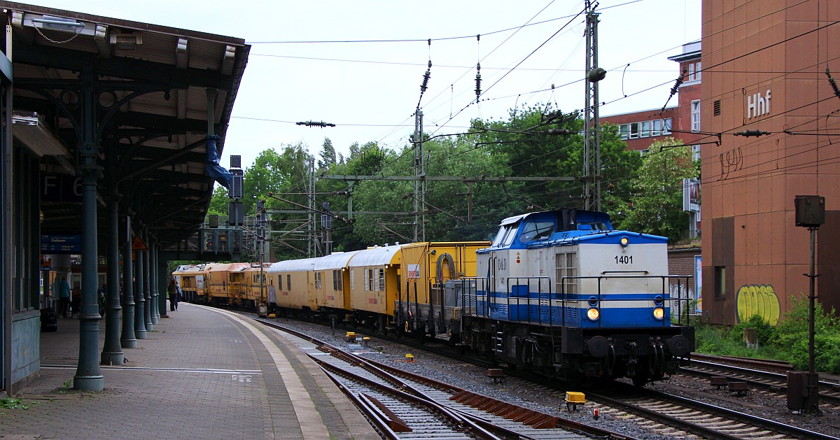 D&D 1401 (1203 205-0) miz Schweerbau Bauzug inkl Schienenschleifmaschine GWM 550 S (9427 023-3) und Linsinger Schienenfräse SF 03. HH-Harburg 28.05.2022