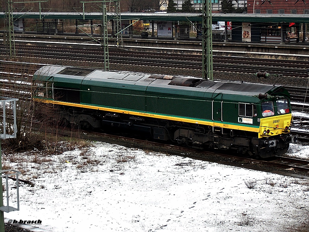 DE63 der ascenos,war abgestellt beim bf wilhelmburg,25.01.15