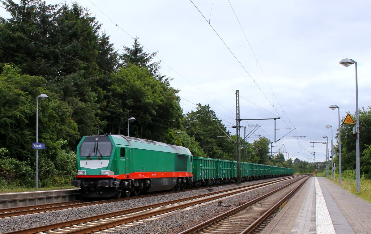 Der grüne Wurm....SBW/TRG 264 005-0 (REV/VTLT/12.08.2016) mit Düngemittelzug auf dem Weg nach Jübek zur Entladung. Schleswig 13.07.2017