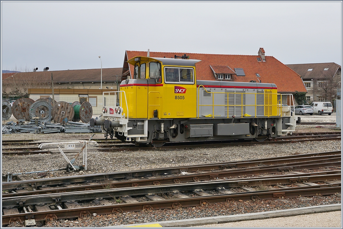 Die gepflegte, aber mit Anschriften geizige Y 8705 in Annecy.

13. Februar 2020