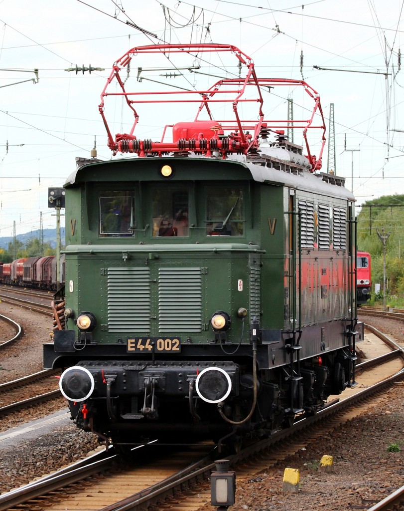 E44 002(BD Stuttgart, SSW 1932, 97 80 8144 002-3 D-DB)Koblenz-Lützel 29.09.2012(üaVinG)