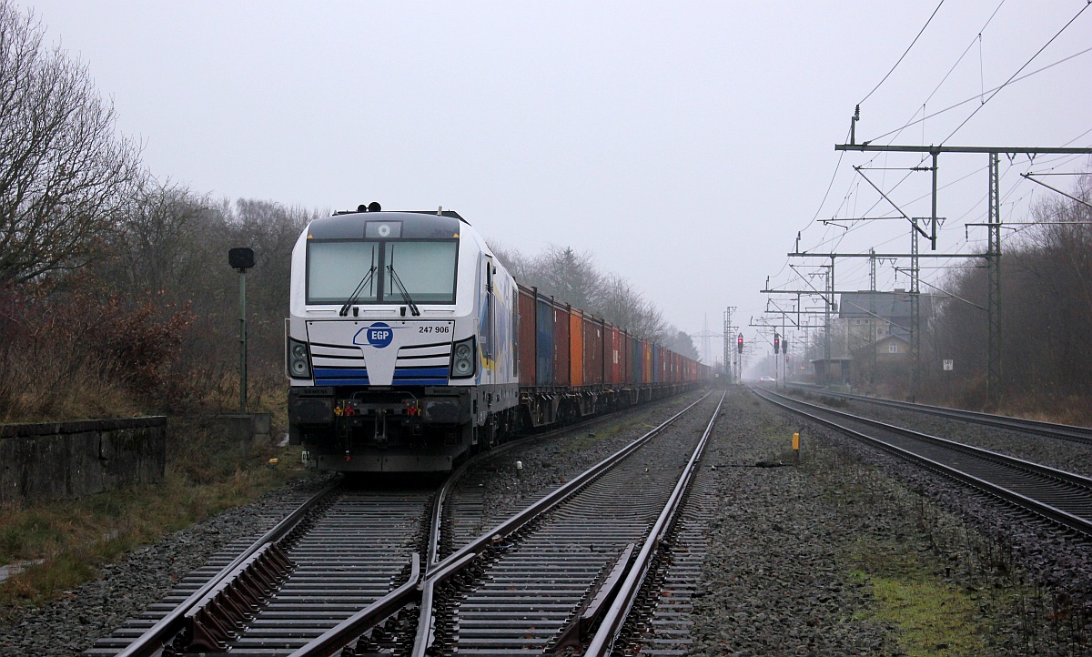 EGP 247 906 mit Rübenzug abgestellt in Jübek. 06.12.2020