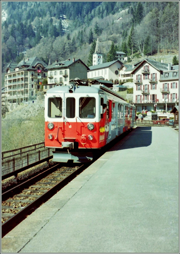 Ein M-C Regioanzug nach Martigny in Finhaut.
Mrz 1998