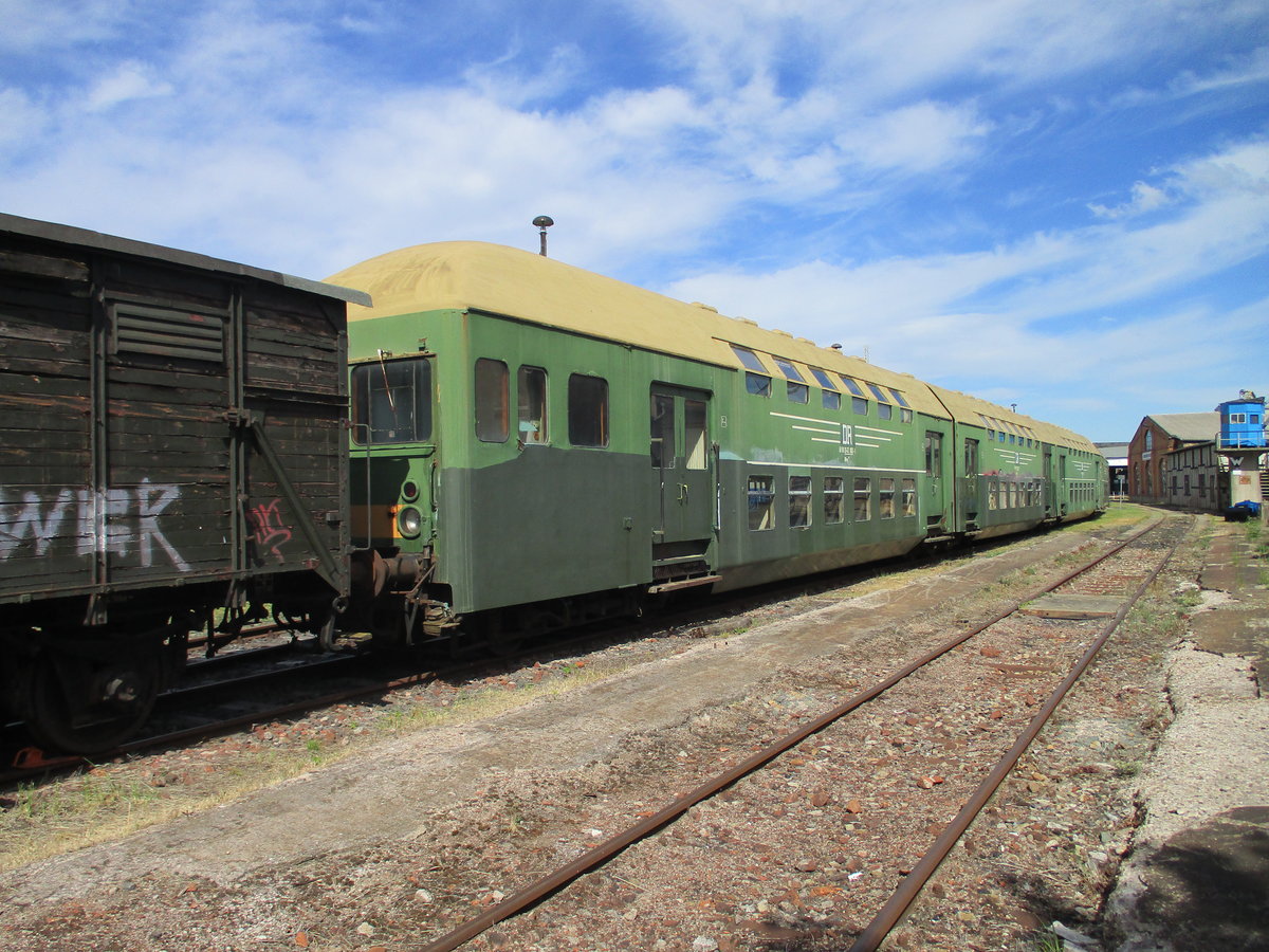 Eine DR Doppelstockeinheit,am 30.Mai 2020,im eisenbahnmuseum Arnstadt.