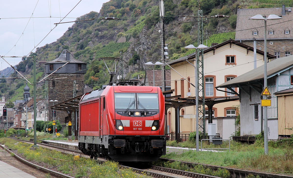 Eine Lok drei Aufnahmen....DB 187 190 fuhr am 16.09.2021 solo durch Kaub am Rhein.