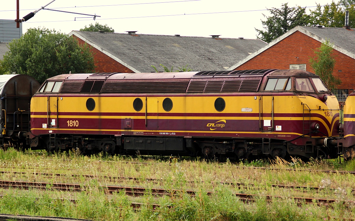 Eines der letzten Bilder der CFL Cargo 1810-1 aus Padborg bevor sie dort auf Grund gravierender Schäden vor Ort zerlegt wurde. Möge sie in Frieden Ruhen. Padborg/DK 31.08.2012