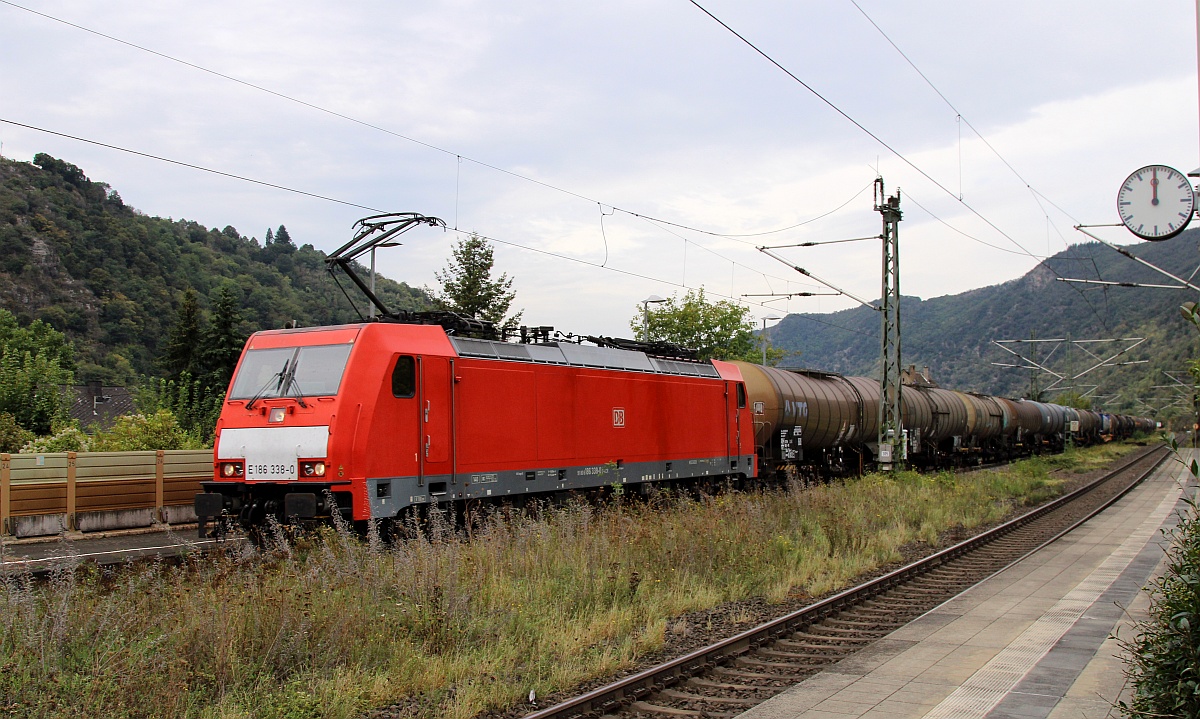 ERC/DB 186 338-0 mit Kesselzug gen Süden. Kestert(Rhein) 14.09.2021