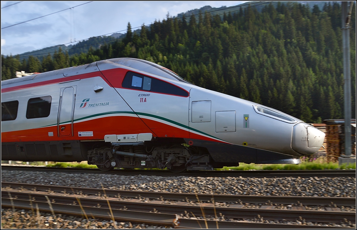 ETR 610 der FS in Valle bei Airolo. Juli 2016.