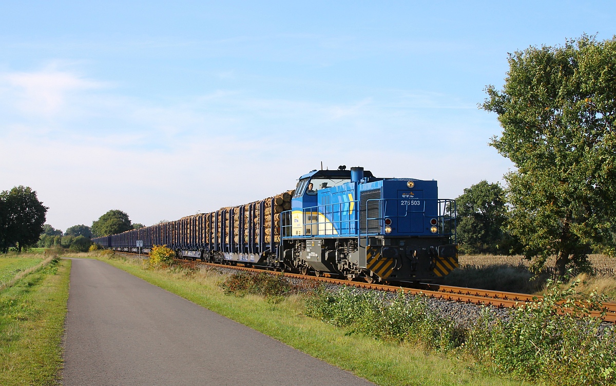 EVB 275 503 mit langem Holzzug aus Zeven, aufgenommen zwischen Aspe und Elsdorf 04.04.2022