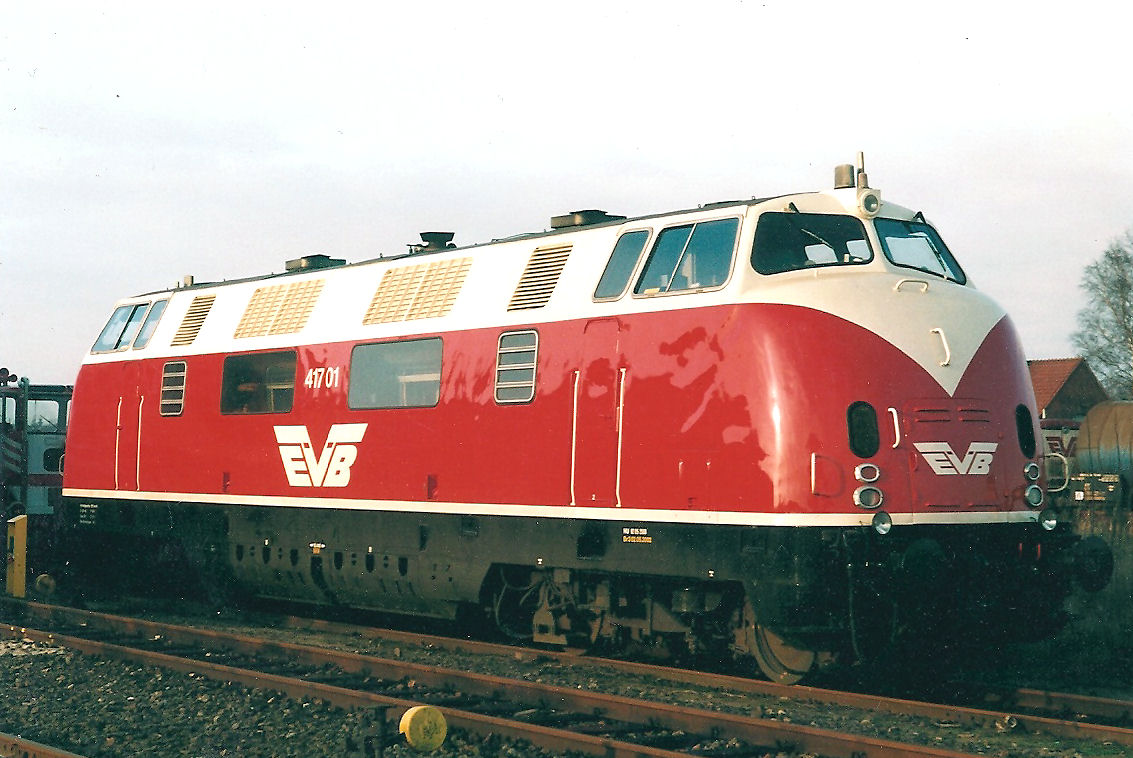 EVB 417 01 (ex EVB 288) in Bremervörde. Datum 11.2002 // Bild gescannt