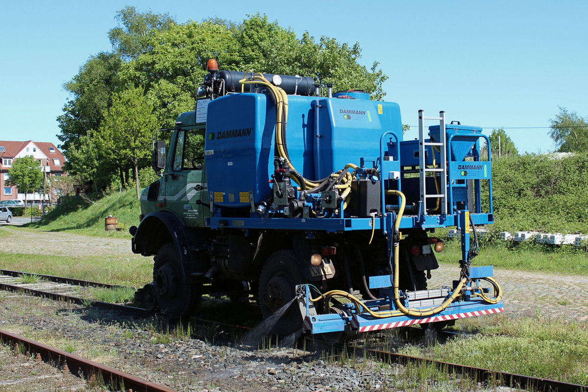 evb Infrastruktur >NFZ 531< am 07.05.2018 in Tostedt - West bei der Unkrautbekämpfung!