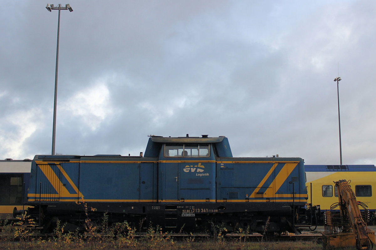 evb Logistik 213 341-1 am 09.12.2018 in Bremervörde / EVB Betriebshof.