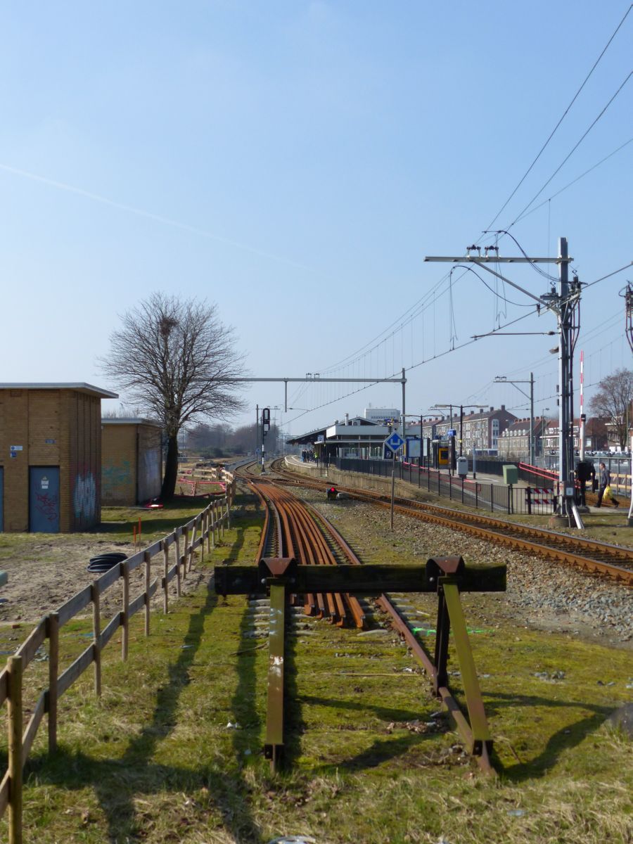 Gleis 415 Bahnhof Vlaardingen Centrum 16-03-2017.

Spoor 415 station Vlaardingen Centrum 16-03-2017.
