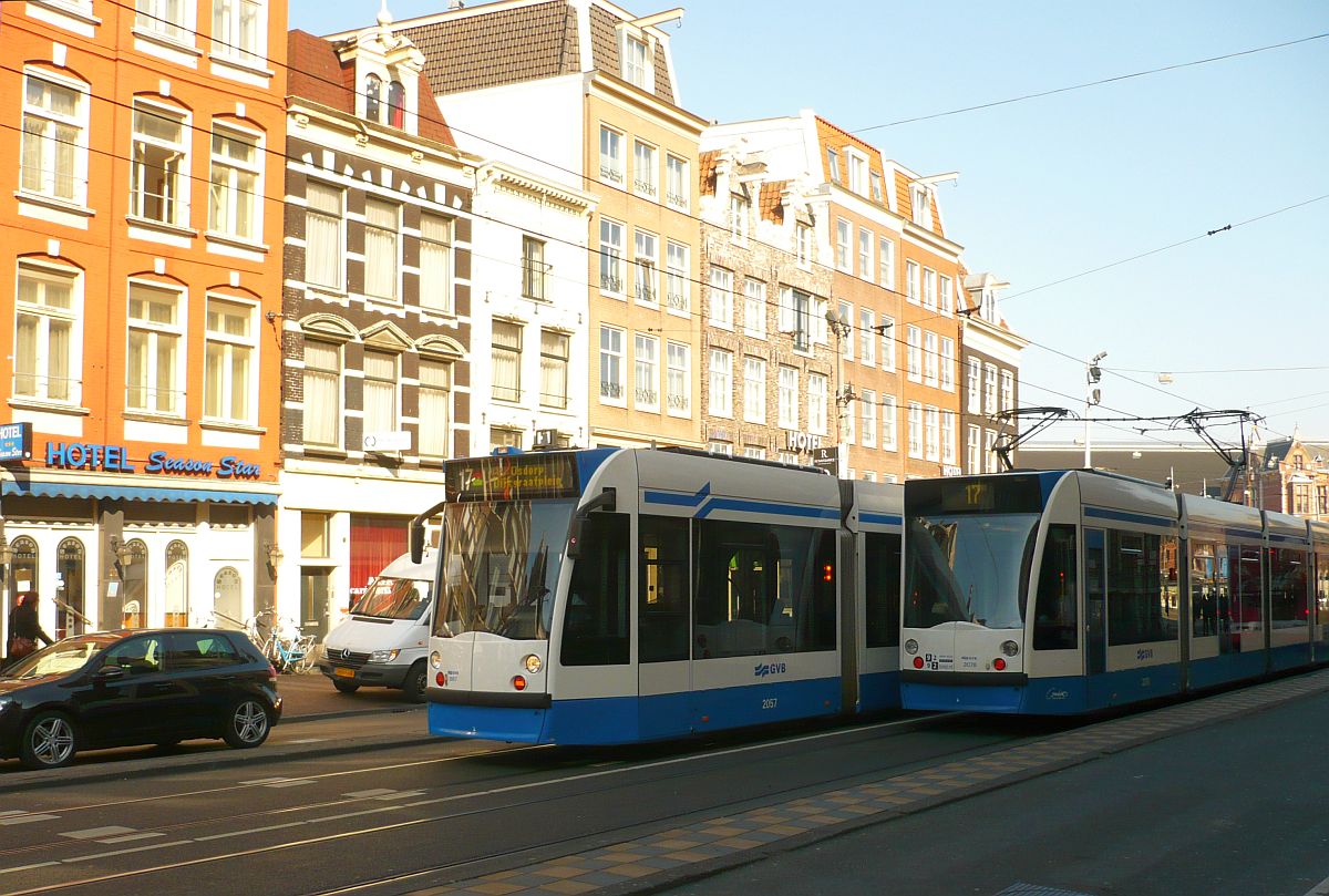 GVBA TW 2057 und 2078 Martelaarsgracht, Amsterdam 12-03-2014.

GVBA tram 2057 en 2078 Martelaarsgracht, Amsterdam 12-03-2014.