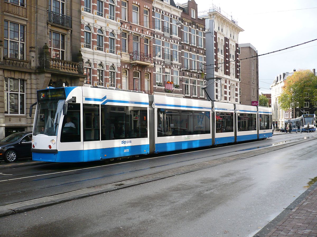 GVBA TW 2072 Martelaarsgracht, Amsterdam 22-10-2014.

GVBA tram 2072 Martelaarsgracht, Amsterdam 22-10-2014.