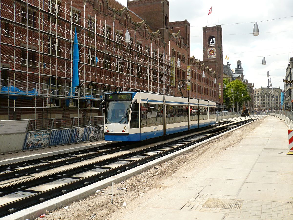 GVBA TW 2114 Damrak, Amsterdam 02-07-2014.


GVBA tram 2114 Damrak, Amsterdam 02-07-2014.