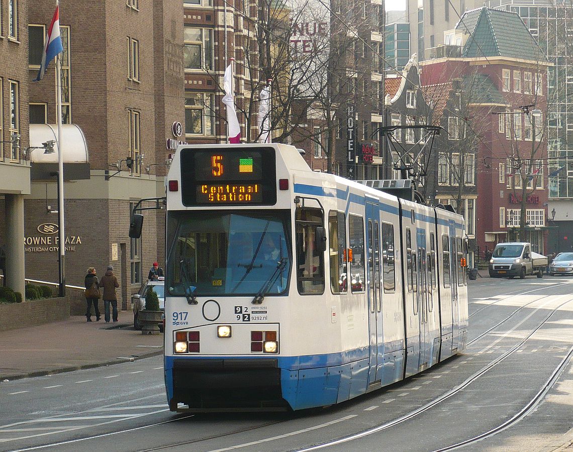 GVBA TW 917 Nieuwezijds Voorburgwal, Amsterdam 26-02-2014.

GVBA tram 917 Nieuwezijds Voorburgwal, Amsterdam 26-02-2014.