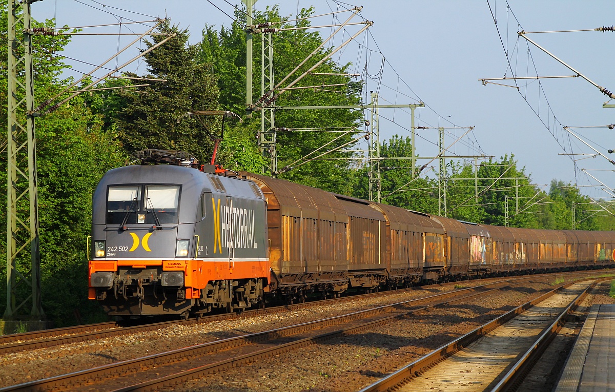 Hectorrail/DISPO 182 502-5/242.502  Zurg  mit dem DGS 45684 aus Dortmund-Obereving auf dem Weg nach Dänemark. Schleswig 19.05.2014