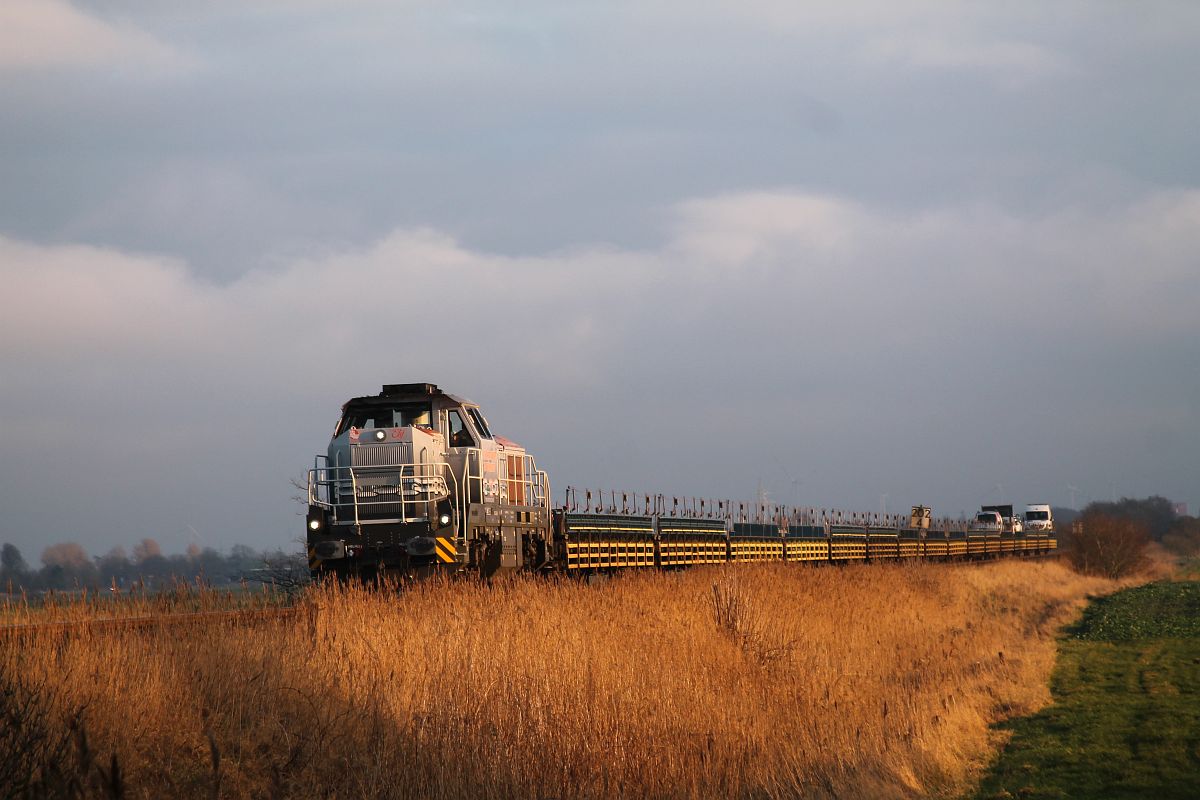 HRS 4185 026-6 mit gekrztem RDC Autozug nach Westerland B Triangel 9.1.2021