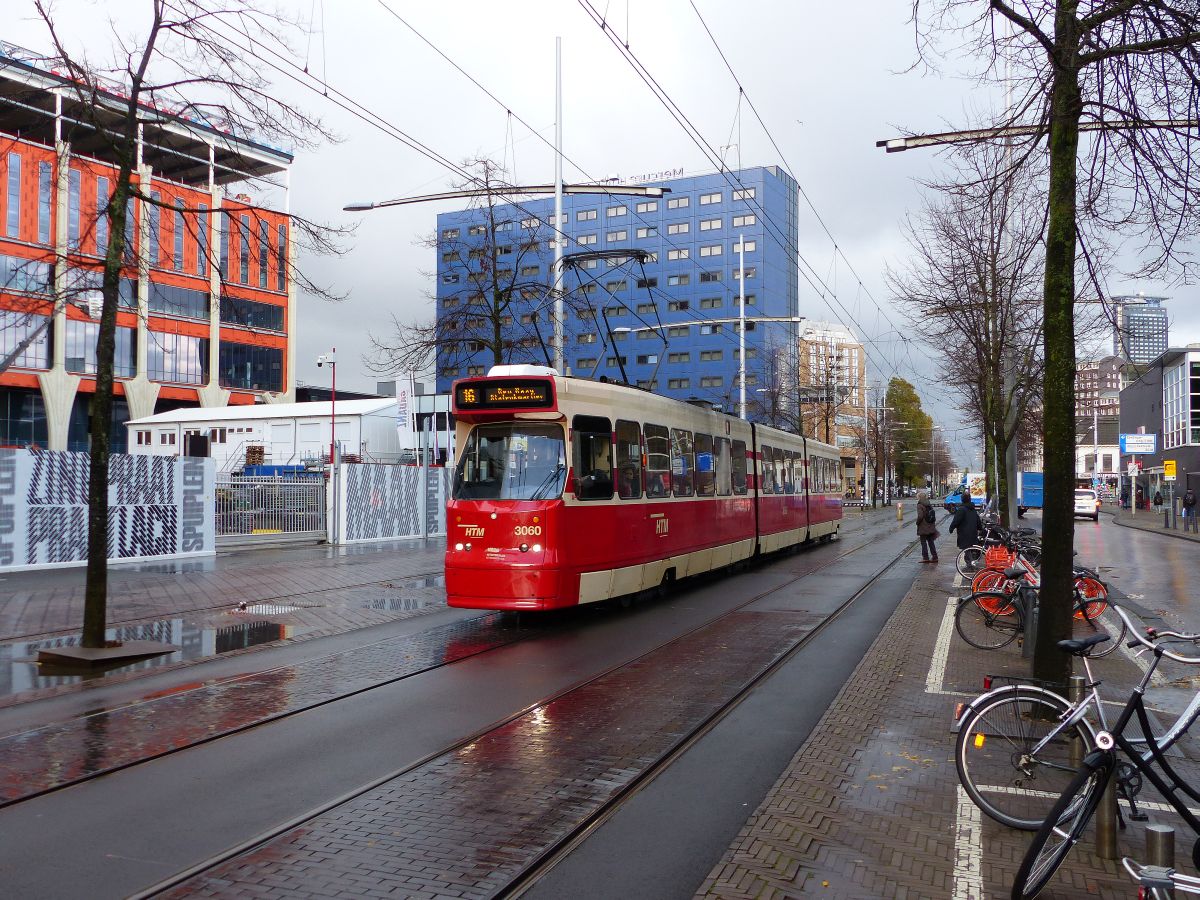 HTM Strassenbahn 3060 Spui, Den Haag 13-11-2019.

HTM tram 3060 Spui, Den Haag 13-11-2019.