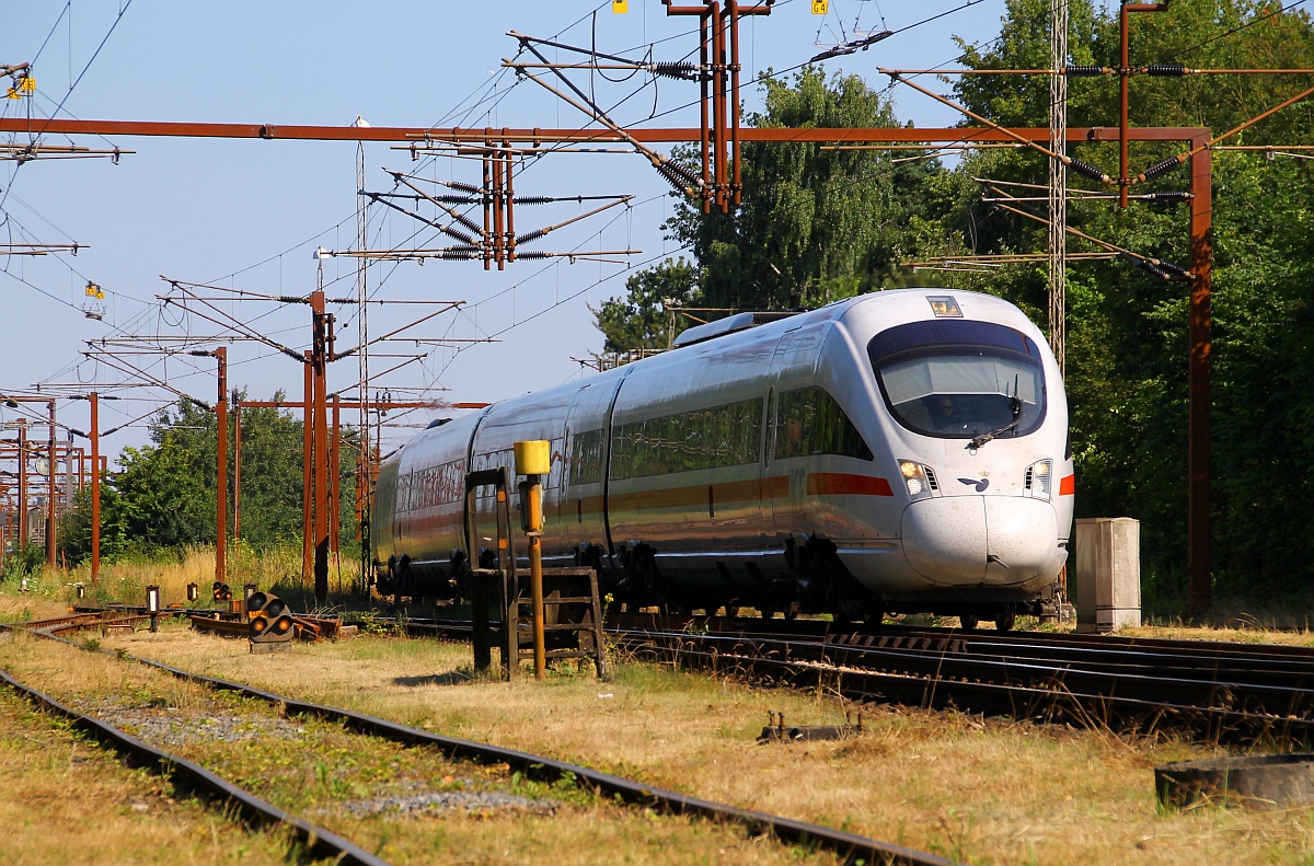 ICE-(T)D 0605 011/111/211/511 Tz 5511 verlässt hier Padborg Richtung Berlin, nächster Halt ist Flensburg. 11.07.2014