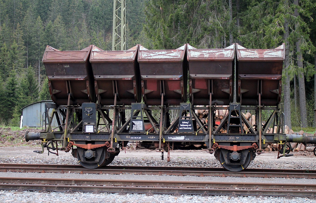 IG 3 Seenbahn Selbstentladewagen 618 999, Gattung Ommi 51 (Fcs) Seebrugg 09.05.2017