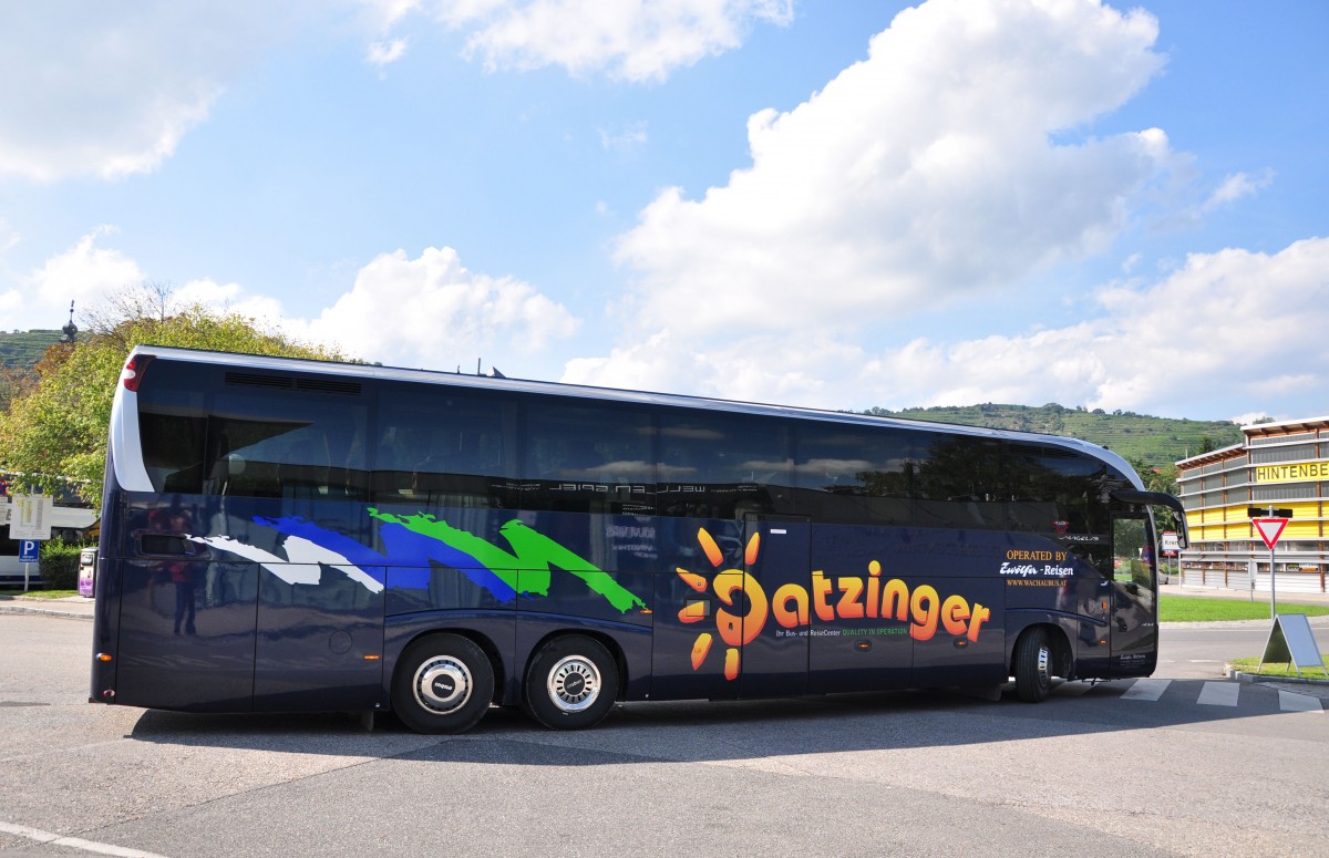 Irisbus Magelys von Datzinger Reisen aus Nieder�sterreich am 22.August 2014 in Krems.