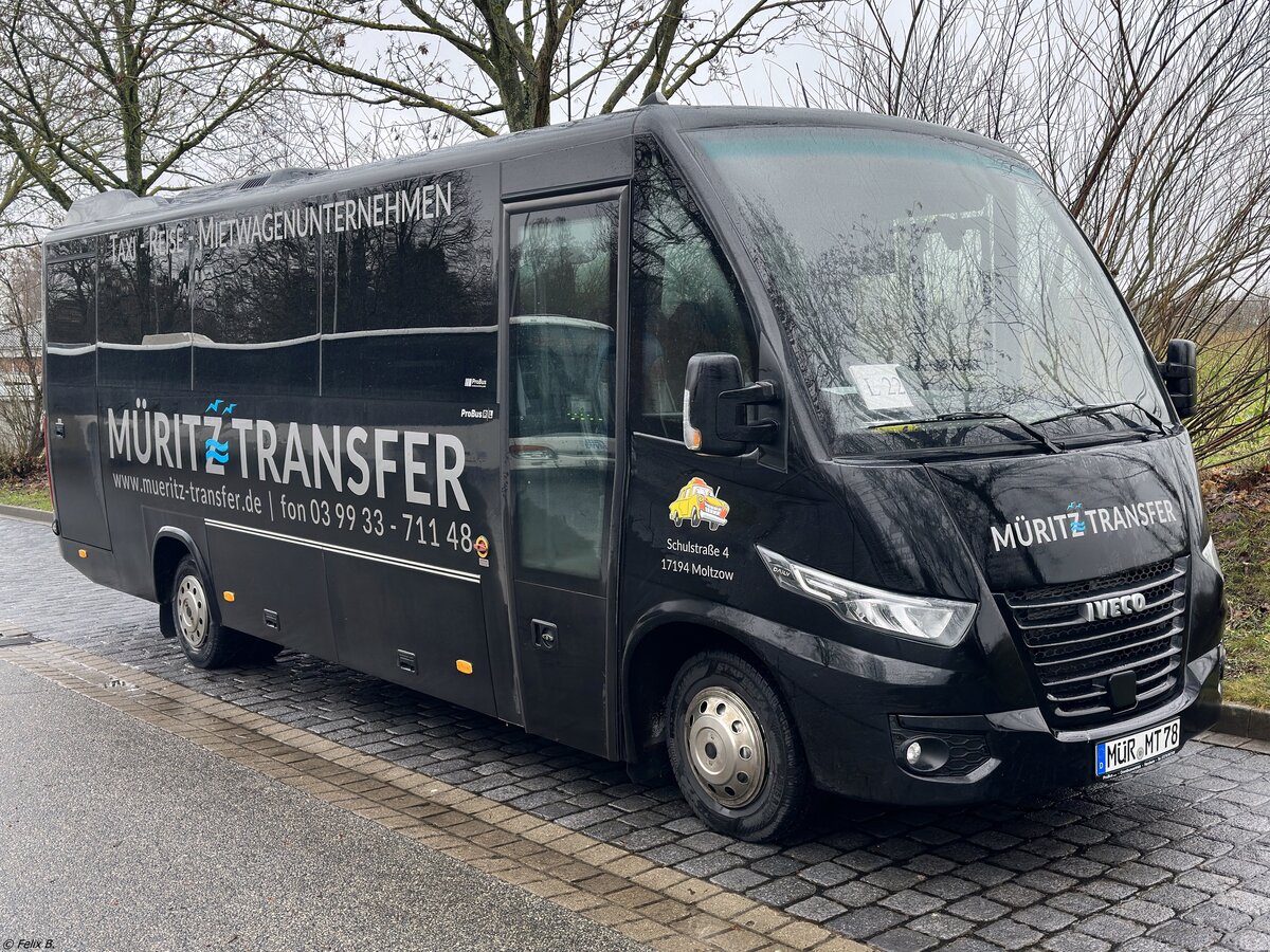Iveco Probus R/L von Müritz Transfer aus Deutschland in Malchow. 