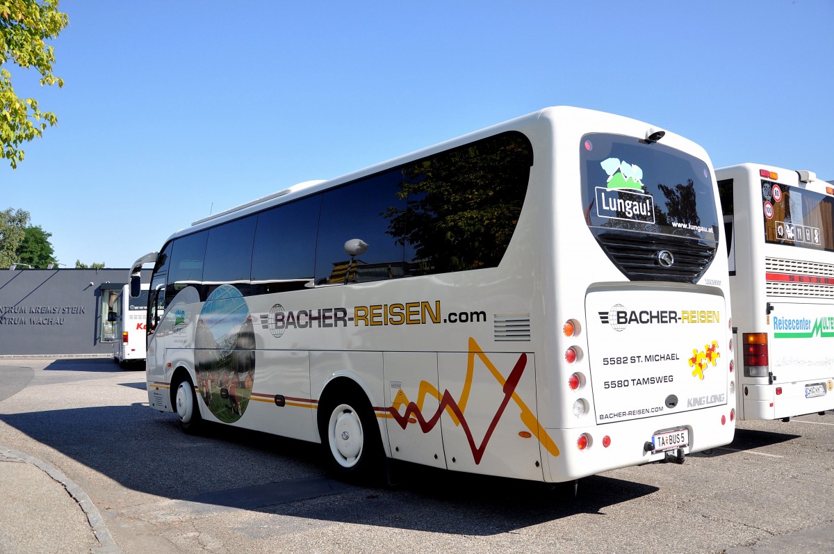 KINGLONG vom Autobusreiseb�ro BACHER aus �sterreich im September 2013 in Krems gesehen.
