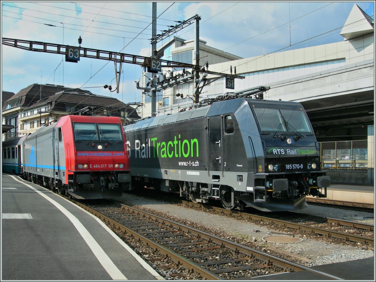 Lange hatte ich auf dieses Bild gewartet: SBB Re 484 017 und RTS 185 570-9 in Lausanne.
28. M�rz 2007