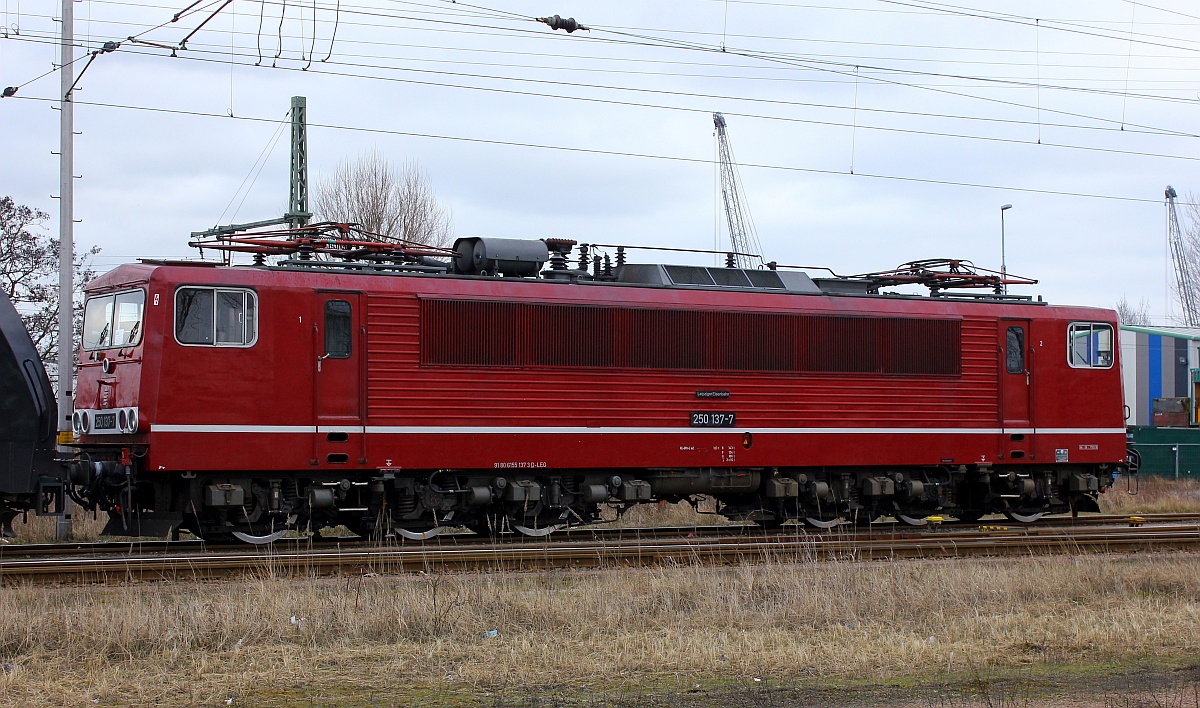 LEG 250 137-7/155 137-3 (REV/LEG/17.03.16) Hamburg Hohe Schaar 19.03.2016