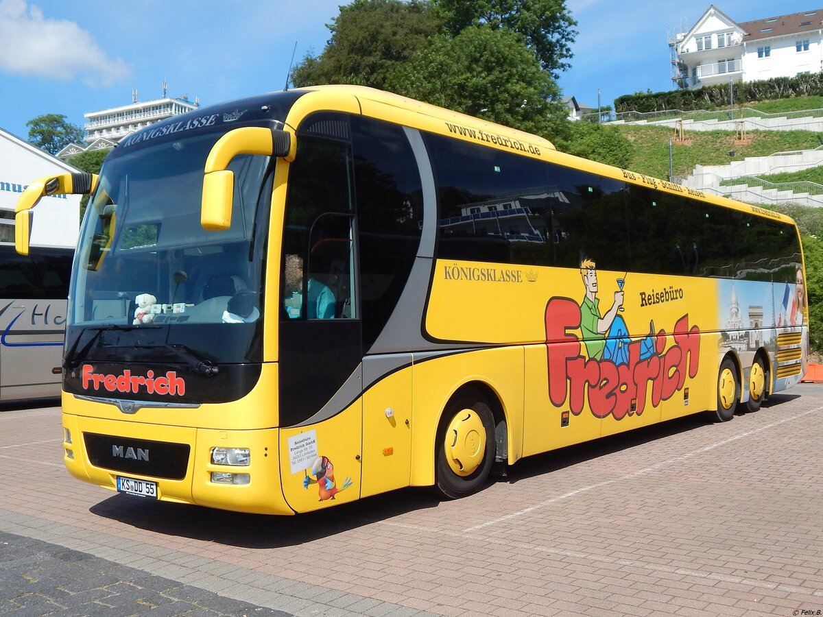 MAN Lion's Coach von Fredrich aus Deutschland im Stadthafen Sassnitz.