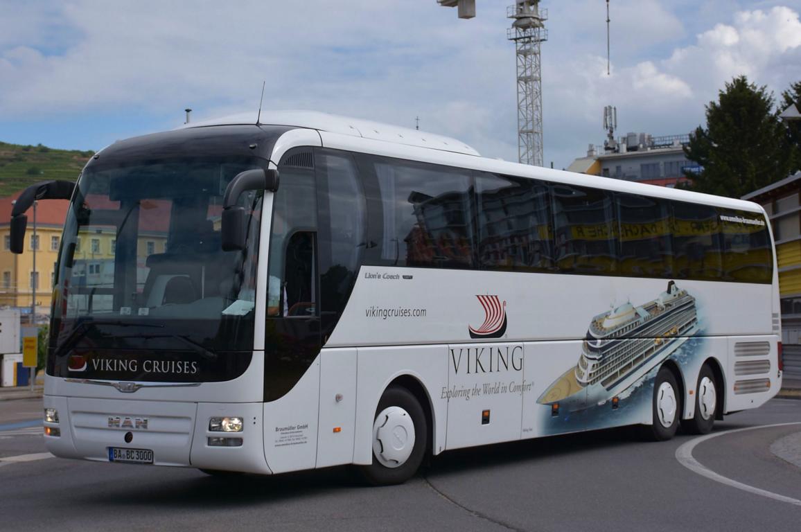 MAN Lion`s Coach von Omnibus BRAUMLLER aus der BRD 06/2017 in Krems.