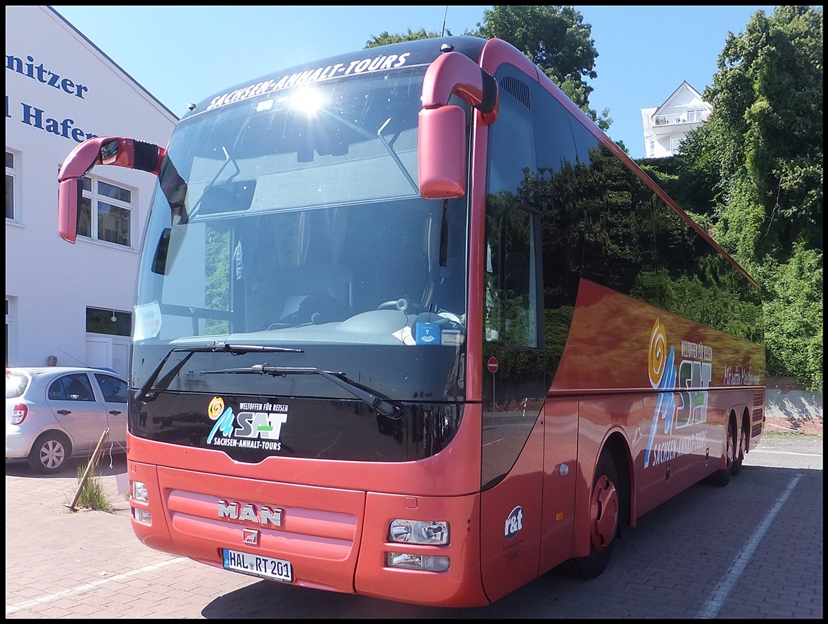 MAN Lion's Coach von Sachsen-Anhalt-Tours aus Deutschland im Stadthafen Sassnitz.